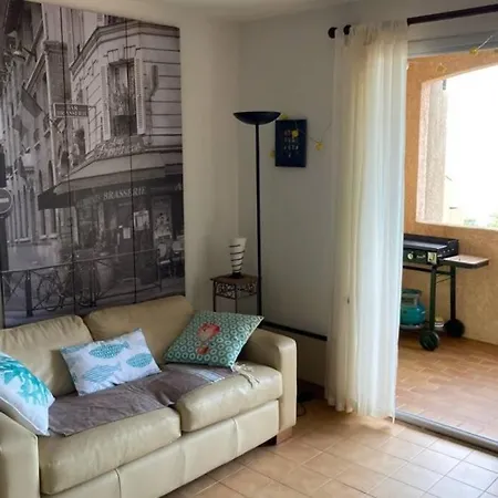 Apartment Charmant 2 Pieces Vue Mer, Aux Portes De L'esterel